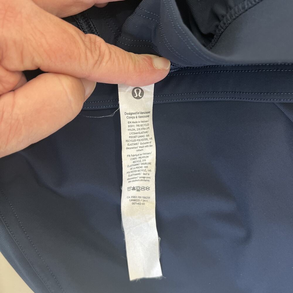 Lululemon Women's Lightweight Joggers Navy Size 2 Zip Ankle Pockets Nylon Wickin - Picture 9 of 11